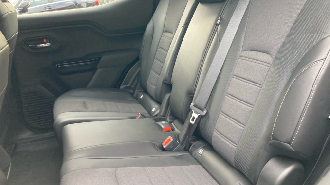 Toyota Urbancruiser 128kW Excel 61kWh 5dr Auto Electric Estate - Image 21